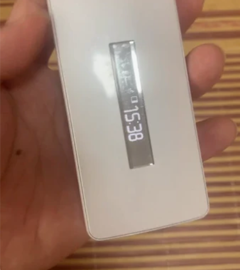 夏普日版805sh可以通话，手机，电池，无...