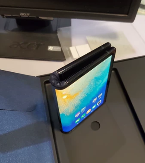 柔宇 柔宇 FlexPai 感兴趣的话点“...