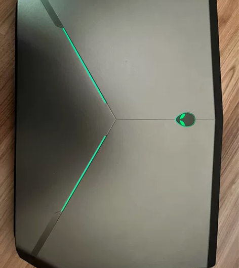 #笔记本电脑 dell外星人15R2 i7...