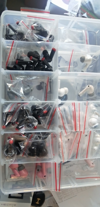 漫步者GM3耳机配件，主卖左耳，充电仓，右...