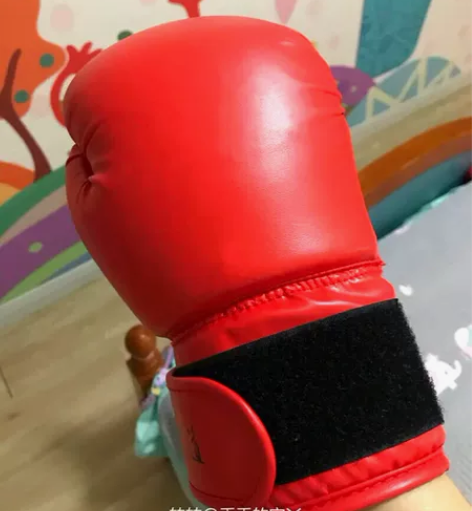 跆拳道护具 手套 几乎全新孩子学习过程中护...