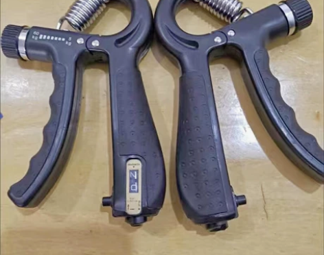 【免费送了】全新自动计数握力器5-60公斤...