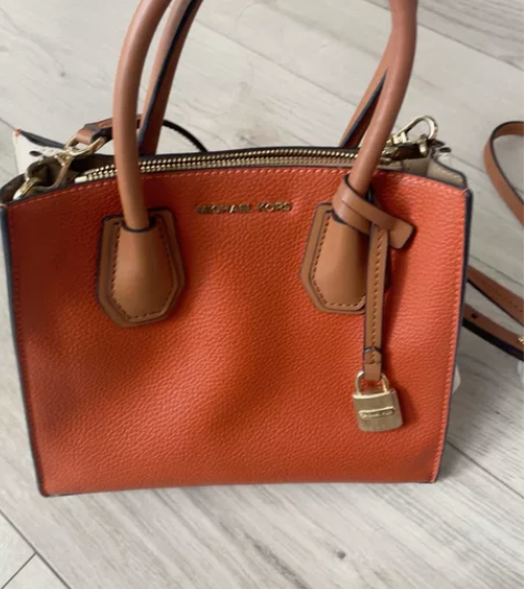 小号，9成新，正品 感兴趣的话点“我想要”...