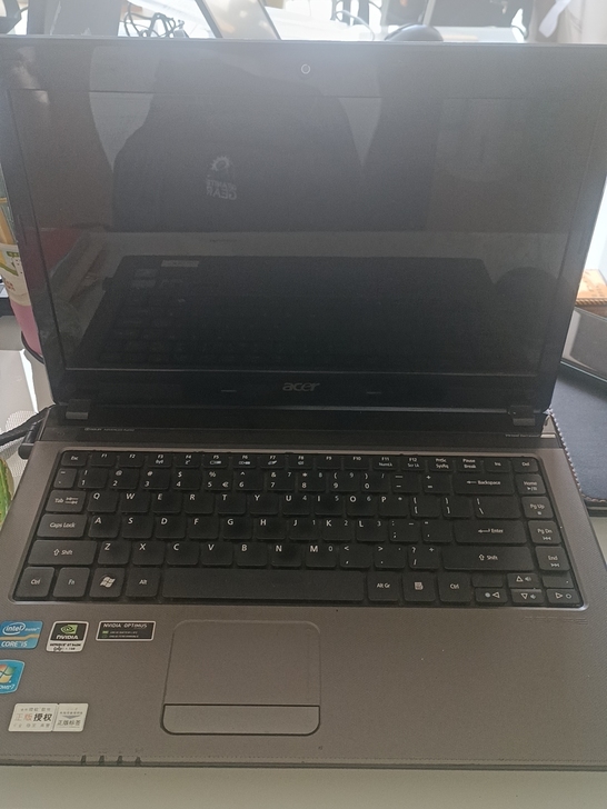 个人二手笔记本，自己加了内存条。