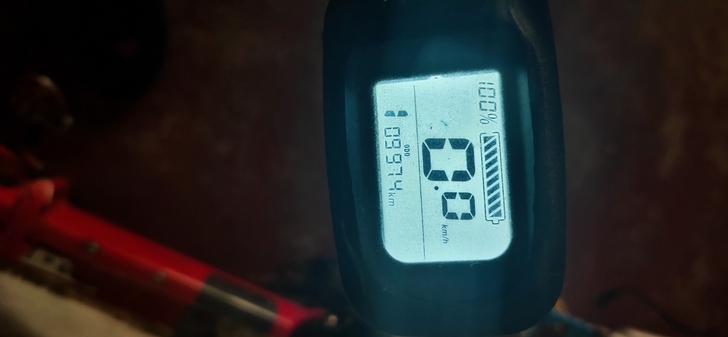 代驾电动车,七成新,折叠的,两块电池,六百...