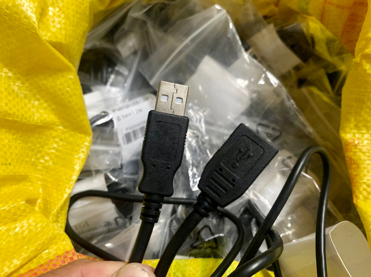 法国派诺特(Parrot)无人机配套的一款...