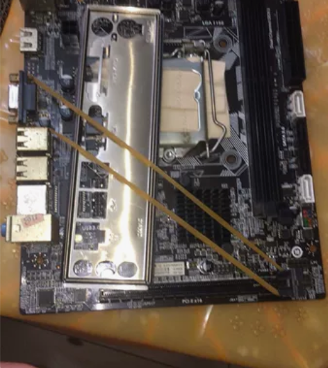 七彩虹h81主板型号cf-h81-ds v...