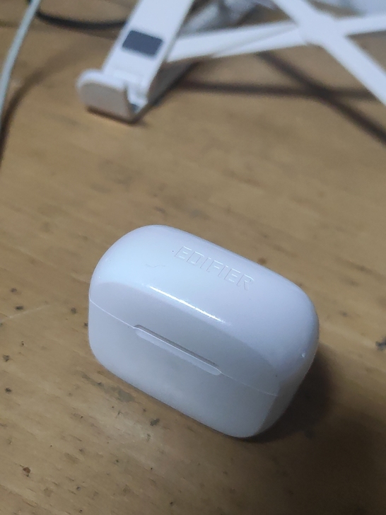 漫步者TWS1蓝牙耳机