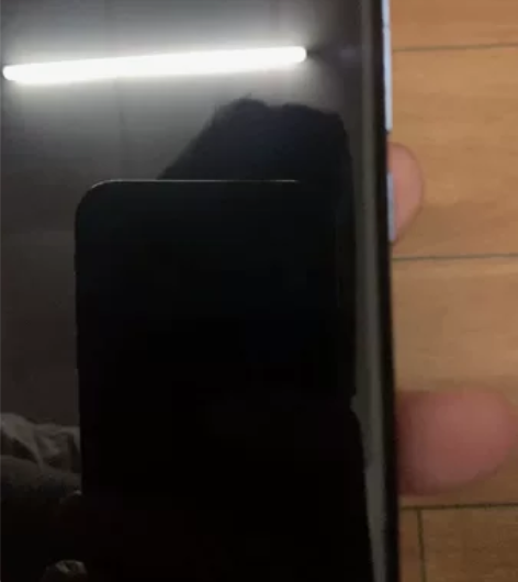 魅族18Pro  8+128 屏幕显示正常...