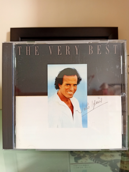 胡里奥 THE VERY BEST JUL...