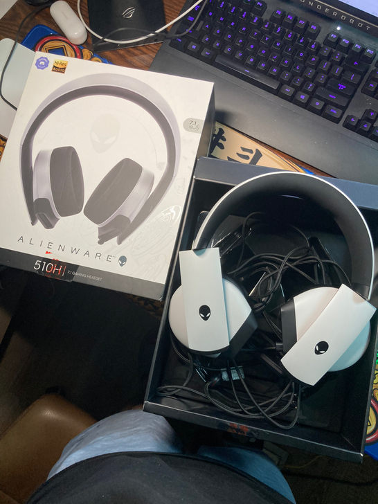 外星人aw510h游戏耳机7.1环绕音成色...