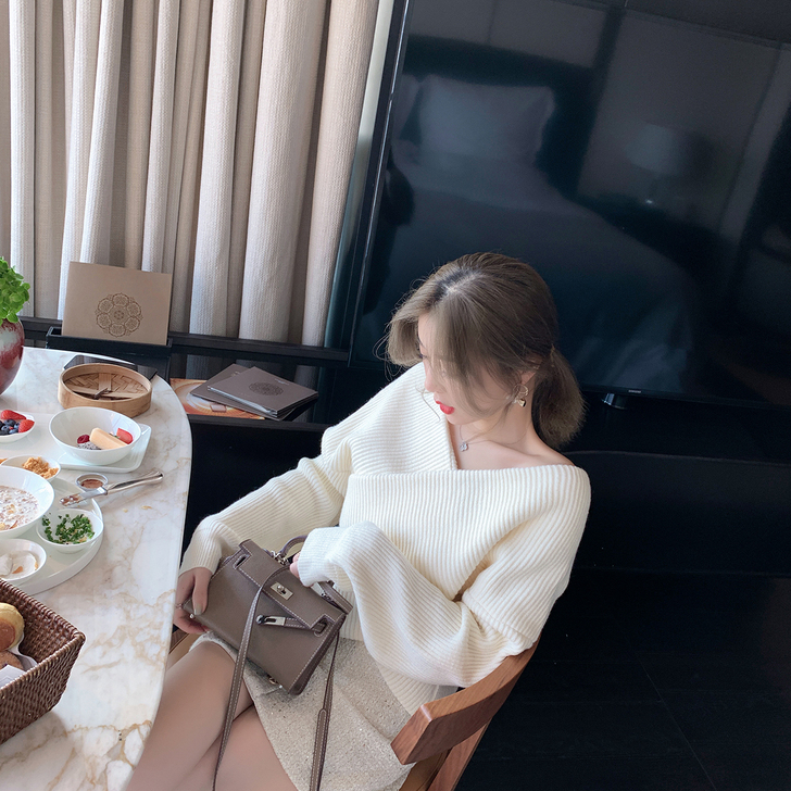 ByYou 冬季白色慵懒风兔绒针织衫女加厚...