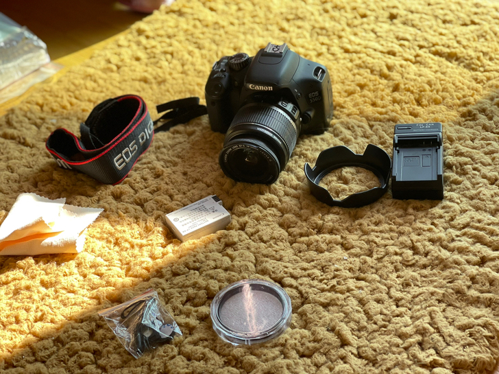 9新佳能550D单反黑色(18-55)套机