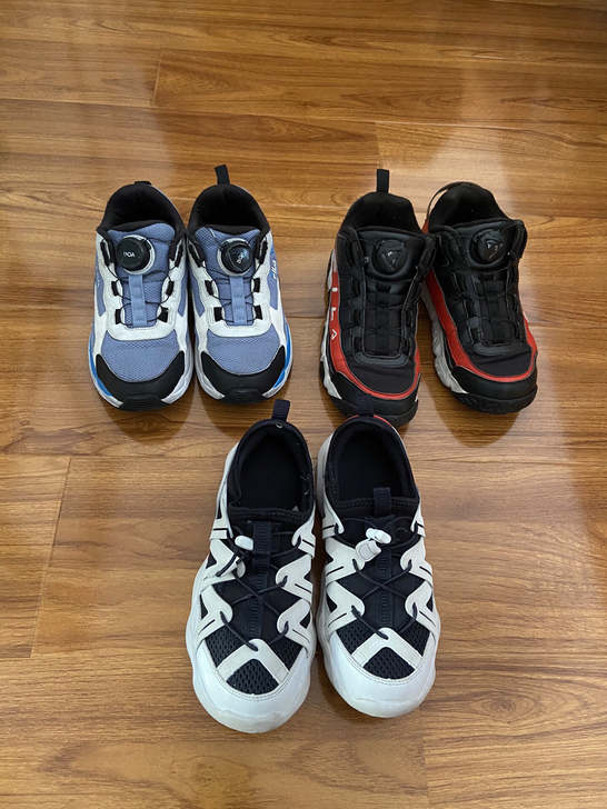 Fila斐乐 男童鞋 34码的 9新 没有...