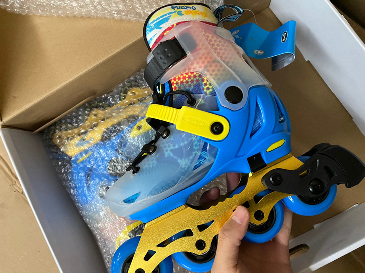 全新瑞士m-cro迈古LE儿童可调轮滑鞋花...