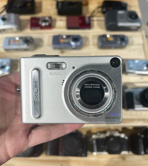 Casio 卡西欧z4 复古ccd 成色如...