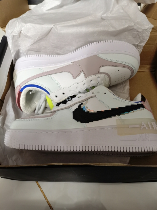 耐克空军一号，36码，100包邮