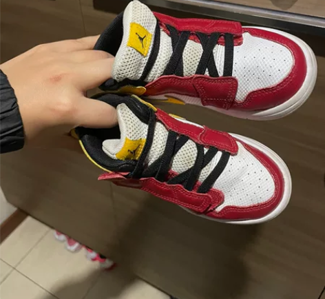 乔丹篮球鞋  9C  135 nike网鞋...