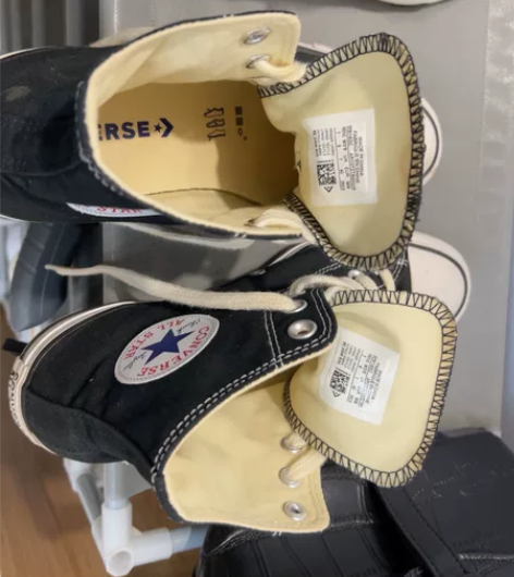 正品匡威高帮帆布鞋男鞋，40码的，只穿了两...