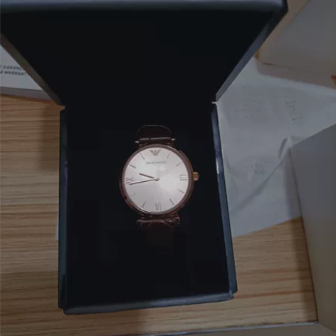 阿玛尼(Emporio Armani)手表...
