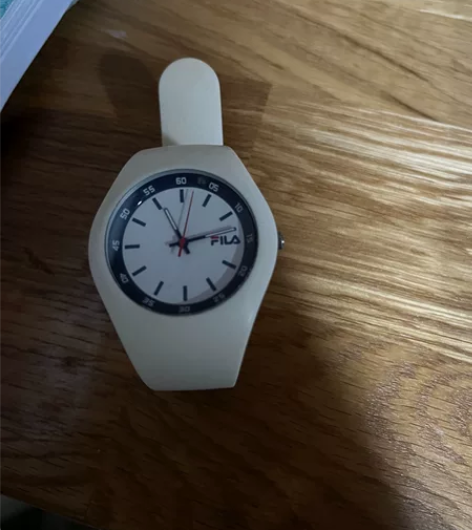 FILA手表,戴了3个月吧,比较新,当时1...
