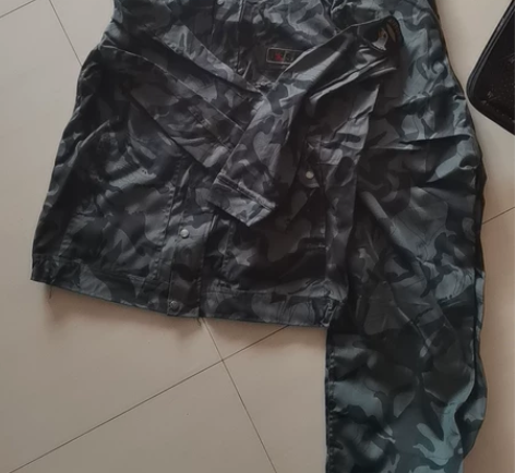 迷彩服工装便宜出185码 感兴趣的话点“我...