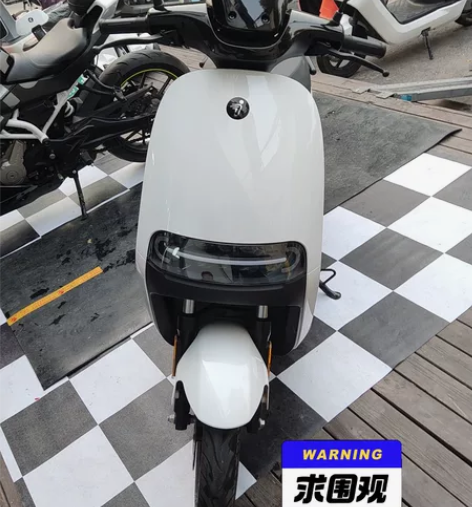 九号E100白色  准新车 657公里超新...