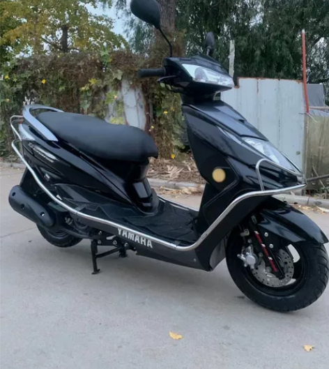 极品最新款雅马哈训鹰125cc，全车原版原...
