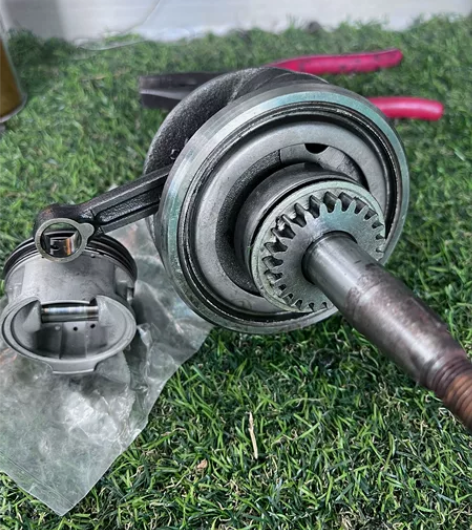 雅马哈迅鹰125摩托车拆车配件 不玩了都是...