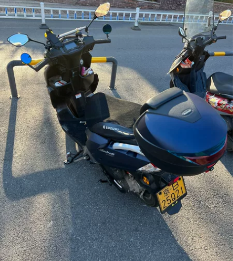 Suzuki/铃木百年款uy125，22年...