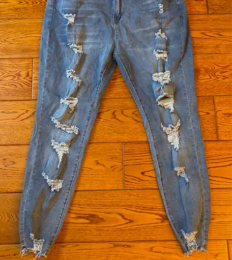 个性 破洞 牛仔裤 腰围平铺40cm，有弹...