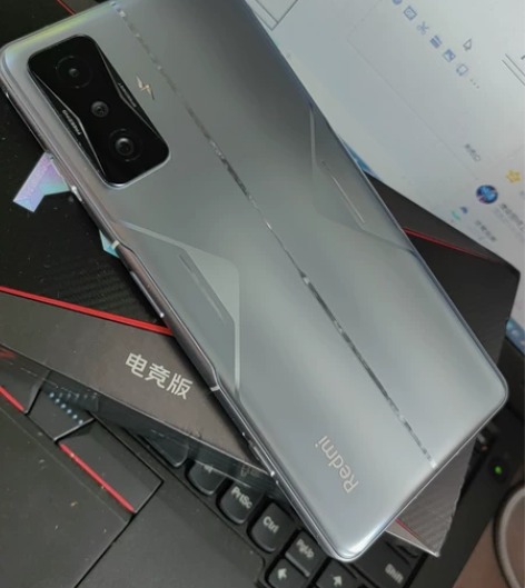 红米k50电竞版，8+128 9月15日激...
