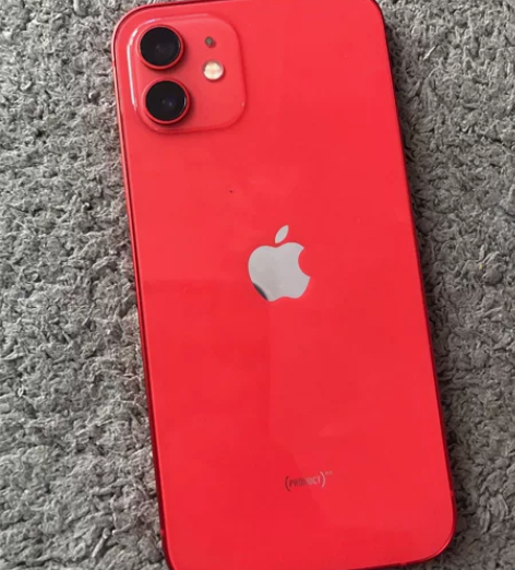 苹果iphone。12。128保修到23年...