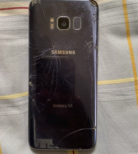 三星GalaxyS8内屏损坏主办良好 感兴...