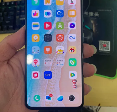 vivox60  8+256 屏幕右上角一...