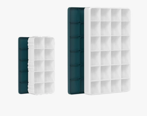 【全新】软盖调色盒 3格  7元/个 包邮...