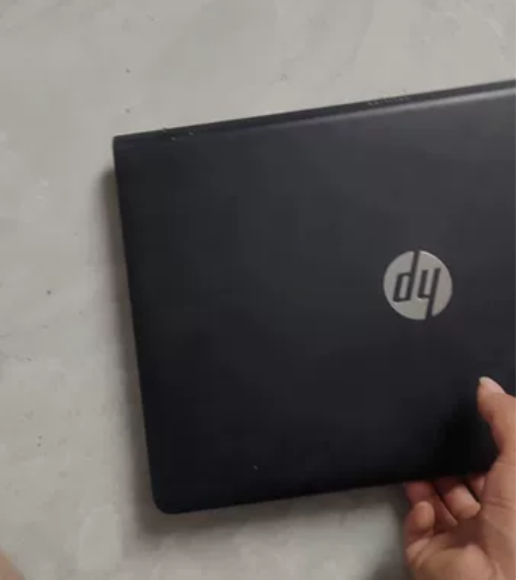 惠普光影精灵3 无硬盘 i5 7代开机风扇...