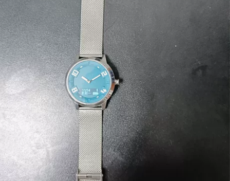 联想智能手表，原装硅胶表带加后配的钢带，仅...