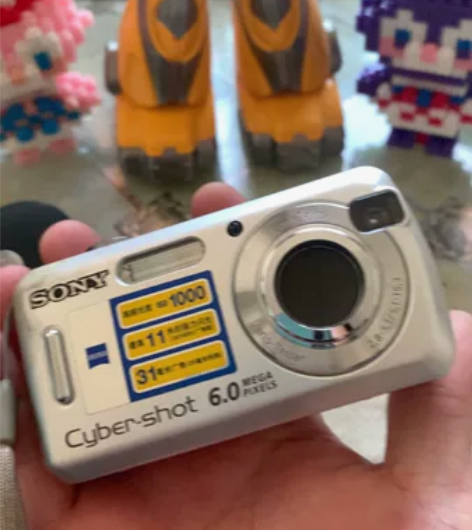 SONY 索尼 DSC-S600 数码相机...