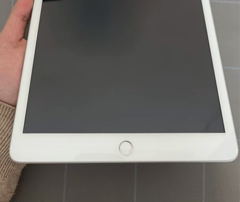 iPad 2020八代，银色128G，wi...