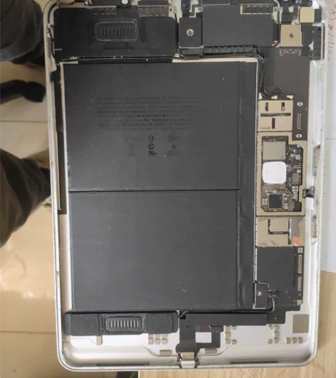 ipad air4128g 主板不亮。配件...