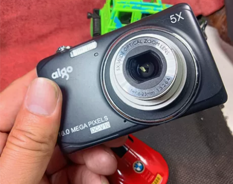 爱国者DC-V10数码相机，小巧型卡片机，...