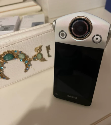 卡西欧相机 350s 白色 感兴趣的话点“...