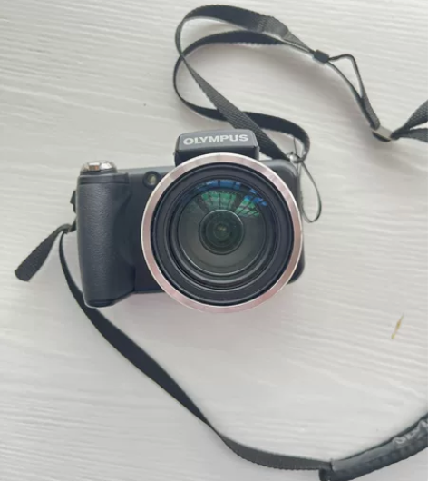 奥林巴斯相机 sp800uz 八成新 镜头...