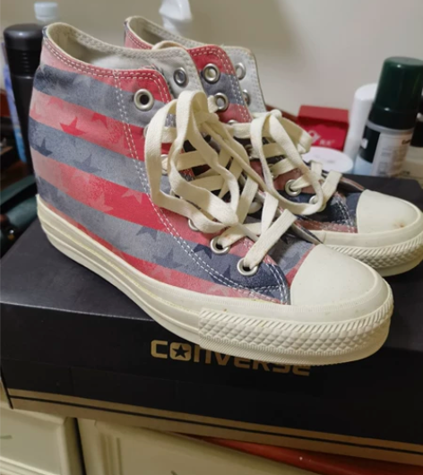 全新 品牌型号 匡威 闲置在家没穿过，鞋垫...