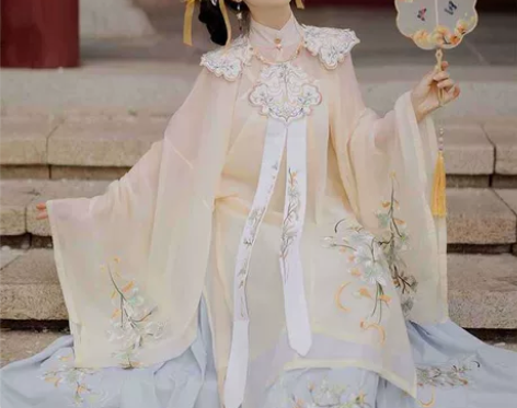 裳云兮幽兰原创汉服女明制斜襟立领长衫齐腰褶...