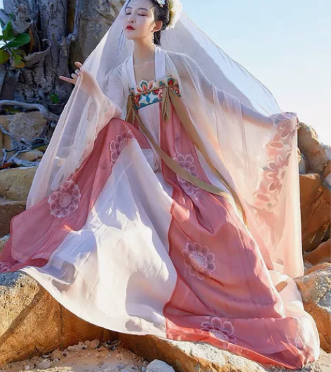 都城南庄长安花汉服，绝版啦 清衣柜，仅试穿...