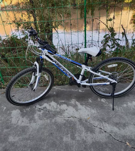 美利达山地自行车 24寸 小孩就骑过两次...