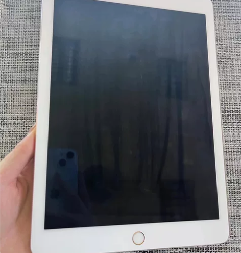 刚上完大学 不想用了 ipad pro9....