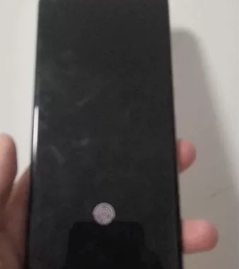 出自用的小米11ultra，12+256，...